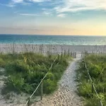 Fontainebleau Terrace #310